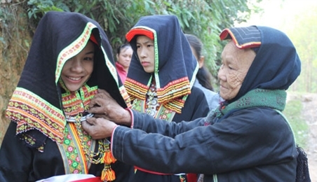 太原省倮昂瑶族的独特文化