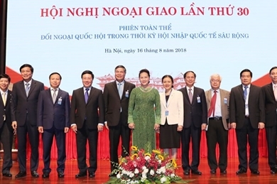 越南国会主席阮氏金银：加强与邻国、东盟成员国、战略伙伴、全面伙伴和传统友好国家的合作关系