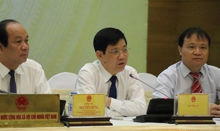 越南公安部副部长：公安力量正在尽快对龙边批发市场黑收费团伙案件进行调查