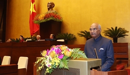 印度总统拉姆·纳特·考文德在越南国会发表重要演讲