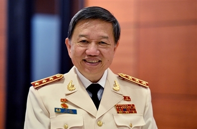 越南公安部部长苏林上将2019年新年贺词