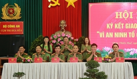 越南公安部第五号竞赛团体签署2019年“致力于祖国安全”竞赛契约书