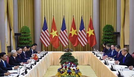 越共中央总书记、国家主席阮富仲与美国总统特朗普会谈