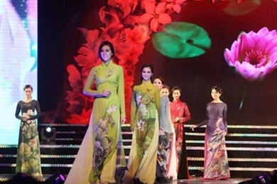 第6次胡志明市奥黛节向游客推广传统文化价值和旅游形象