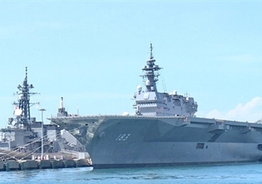 两艘日本护卫舰抵达金兰国际港