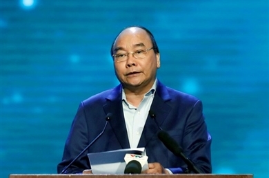 阮春福总理出席2019年“全国携手关爱困难群众”活动