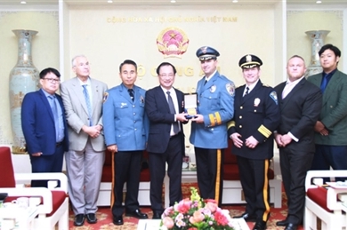 越南与美国加强合作防范打击犯罪