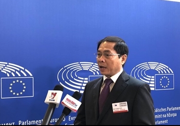 越南副外长裴青山：EVFTA和EVIPA对越南和欧盟具有重大的战略意义和经济意义