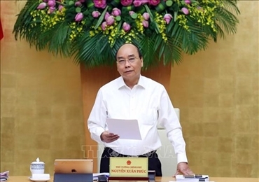 越南政府5月例行会议决议：努力实现防疫情促发展的“双重目标”