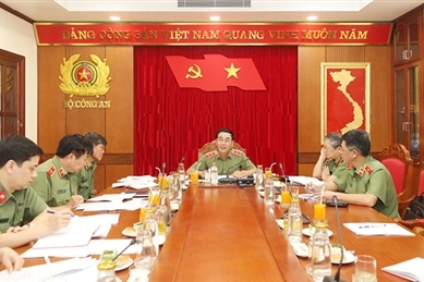 陈国祖副部长就若干公安单位举行工作会议