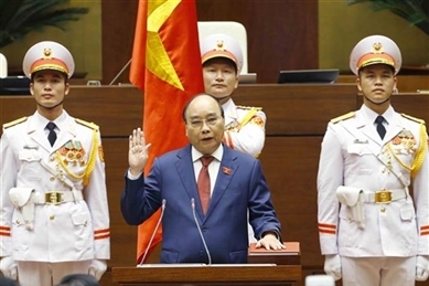 国家主席阮春福宣誓就职 承诺实现国家强大、全面且可持续发展目标