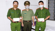 Thăm hỏi động viên cán bộ Công an bị thương khi vây bắt tội phạm ma túy