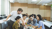 Đại học VinUni phát động cuộc thi “Giải bài toán kinh doanh toàn cầu”