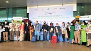 Khánh Hòa đón chuyến bay chở khách du lịch quốc tế có hộ chiếu vaccine
