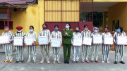 Trại giam Ninh Khánh công bố quyết định giảm án, tha tù đợt Tết Nguyên đán