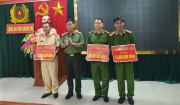Trao thưởng 5 đơn vị phá án ma tuý tại Quảng Trị