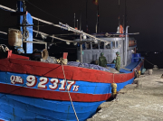 Cứu tàu cá cùng 5 thuyền viên gặp nạn trên biển Cù Lao Chàm