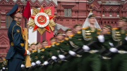Lính Nga tham chiến ở Ukraine duyệt binh mừng Ngày Chiến thắng trên Quảng trường Đỏ