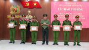 Công an tỉnh Kiên Giang khen thưởng thành tích giải cứu con tin an toàn