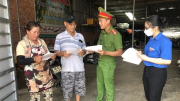 Công an huyện Cư Jút phát hơn 16.000 tờ rơi cảnh báo tội phạm