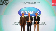 Vinamilk nhận giải Phát triển bền vững 2022