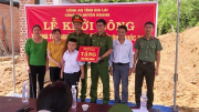 Công an huyện Kbang khởi công xây dựng nhà nghĩa tình đồng đội