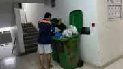 Phân loại rác thải rất cần ý thức tự giác của mỗi người