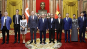 Chủ tịch nước Nguyễn Xuân Phúc tiếp các Đại sứ trình quốc thư
