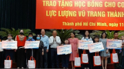 Trao học bổng trị giá 2 tỷ đồng tặng con CBCS lực lượng vũ trang TP Hồ Chí Minh