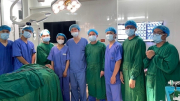Thủ tướng gửi thư khen Bệnh viện phẫu thuật thành công khối u lớn cho cụ bà 73 tuổi