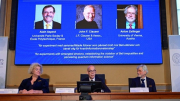 Giải Nobel Vật lý 2022 xướng tên 3 nhà vật lý lượng tử