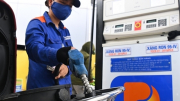 Xăng dầu đồng loạt tăng giá, dầu diesel tăng tới 1.979 đồng/lít
