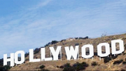 Tấm bảng hiệu “Hollywood” nổi tiếng tròn 100 tuổi