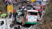 Colombia: Xe khách mất phanh khi đổ đèo, 20 người thiệt mạng