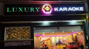 Hàng loạt quán karaoke ở Đà Lạt tiếp tục bị đình chỉ