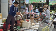 Kiểm soát an toàn thực phẩm "đổ" vào TP Hồ Chí Minh