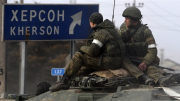 Nga đưa ra "quyết định khó khăn" rút quân khỏi thành phố Kherson
