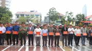 Tập đoàn Quốc tế Phượng Hoàng trao tặng Công an Thừa Thiên-Huế 20 chiếc xuồng máy