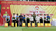 Giám đốc Công an tỉnh Thanh Hoá dự ngày hội Đại đoàn kết toàn dân tộc