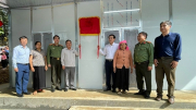 Khởi công và bàn giao nhà mẫu cho 2 hộ nghèo tại huyện Phong Thổ, Lai Châu