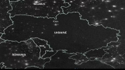 Ukraine chìm trong bóng tối trên ảnh vệ tinh NASA