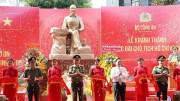 Khánh thành Tượng đài Chủ tịch Hồ Chí Minh trong khuôn viên Cơ quan Bộ Công an