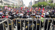 Tương lai bất định của Peru sau "cú ngã" của Tổng thống Castillo