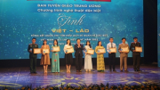 Chương trình nghệ thuật đặc biệt và trao giải cuộc thi về tình đoàn kết Việt Nam – Lào