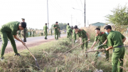 Hơn 100 CBCS Công an tỉnh Tây Ninh ra quân làm công tác dân vận