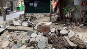 Hà Nội: Cuối năm lại tái diễn cảnh vỉa hè bị đào xới