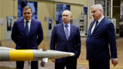 Tổng thống Putin giao nhiệm vụ "nóng" cho công nghiệp quốc phòng Nga