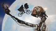 Bán đấu giá mô hình người ngoài hành tinh “E.T”