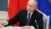 Tổng thống Nga Putin phát lệnh ngừng bắn, Ukraine từ chối