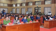 Nghe Tuấn "thần đèn", Vy "ngộ" chia sẻ những ngày lạc bước